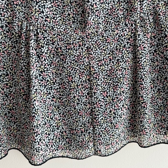 Nine West Floral Button Down Blouse, Multicolor Ribbon Tie Top, Size 6 - Picture 14 of 16